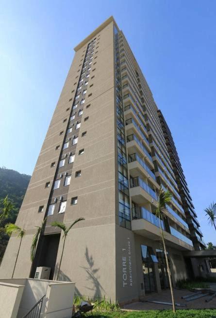 Lar Apartment *